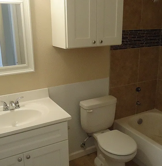 Glenview West Apartments — Photo 26