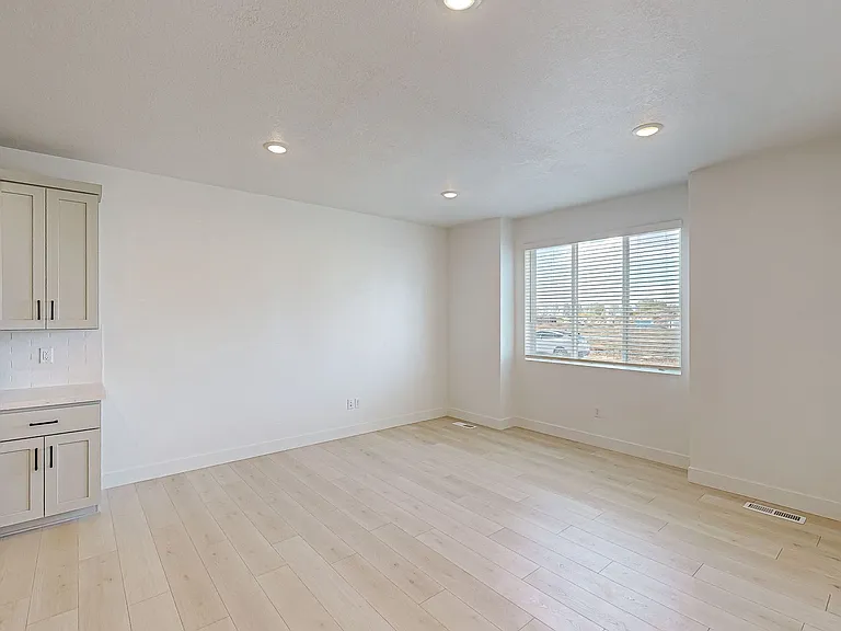 55 S Moonlit Rd #1 — Photo 5