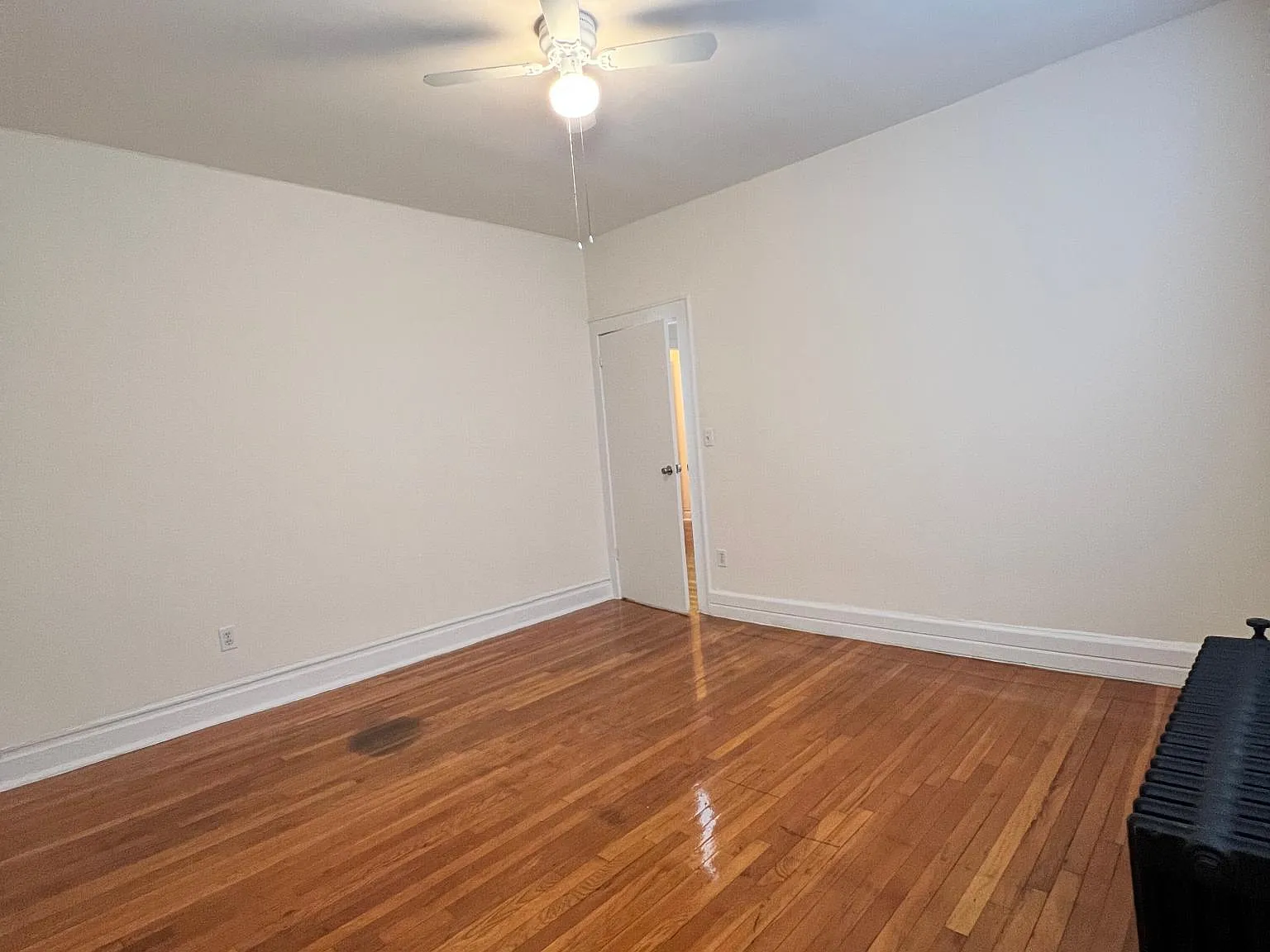 30 Lenox Ave — Photo 1