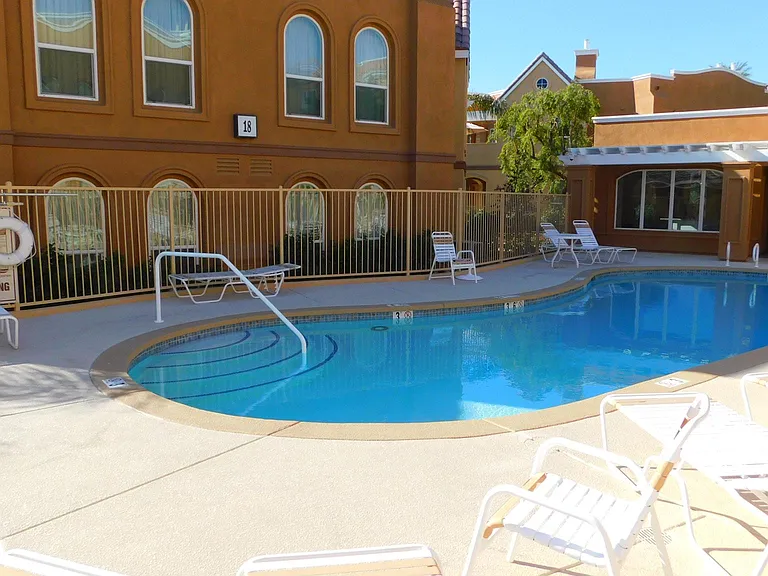 45245 Seeley Dr #16A — Photo 26