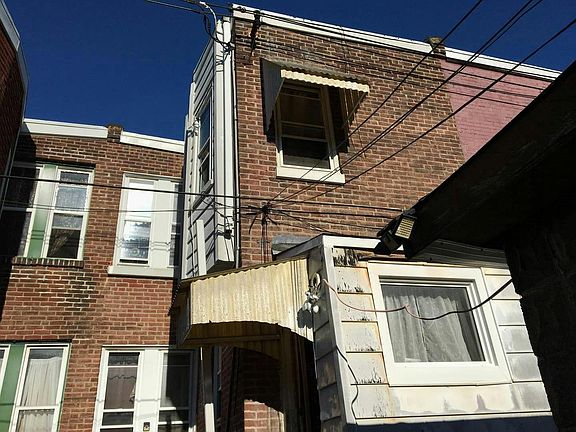 2nd image of 5849 N Marshall St