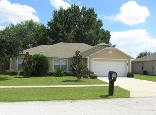 422 Valley Edge Dr, Minneola, FL 34715