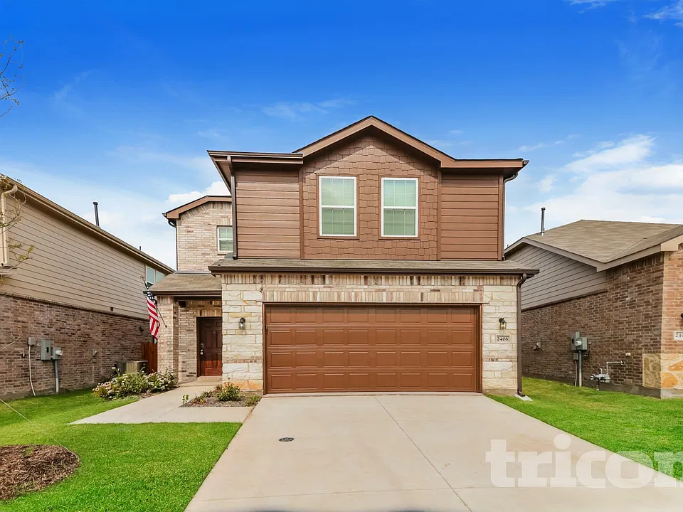 2406 Carlow Ln