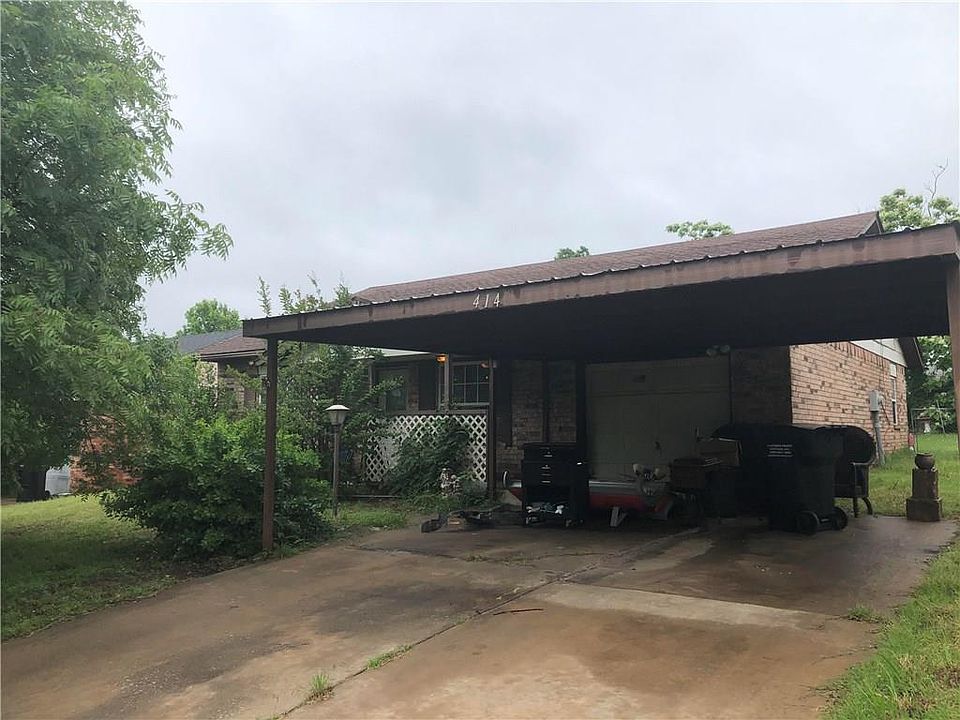1st image of 414 Jarman Dr