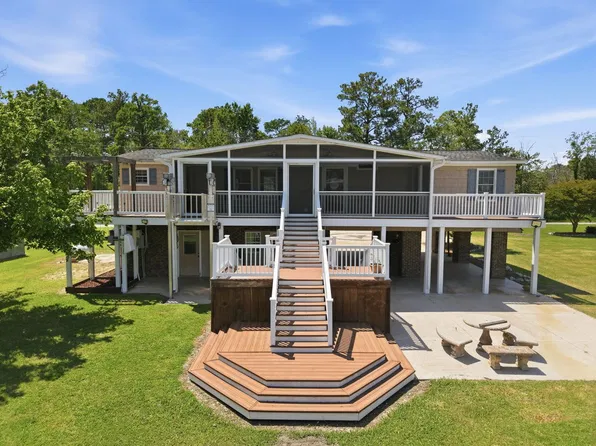 (undisclosed Address), Chocowinity, NC 27817