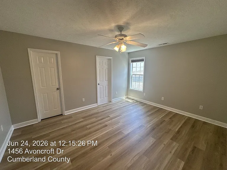 1456 Avoncroft Dr — Photo 13