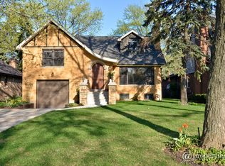 6741 N Lockwood Ave, Lincolnwood, IL 60712