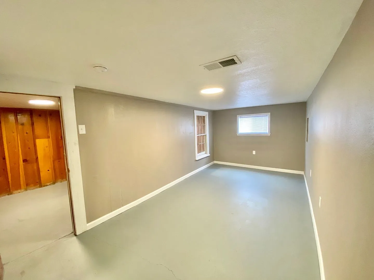 1103 Avenue B Port Neches, Texas 77651 — Photo 3