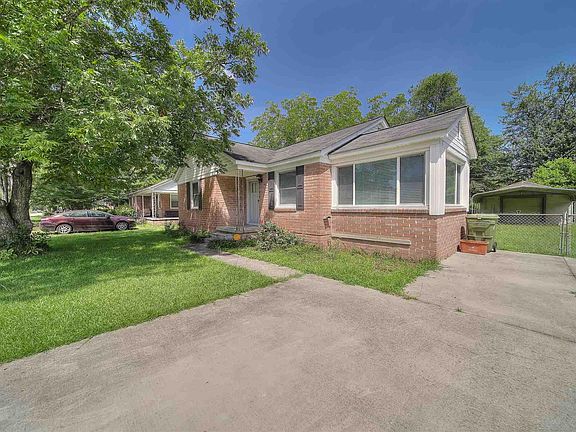 2nd image of 1302 Northland Dr