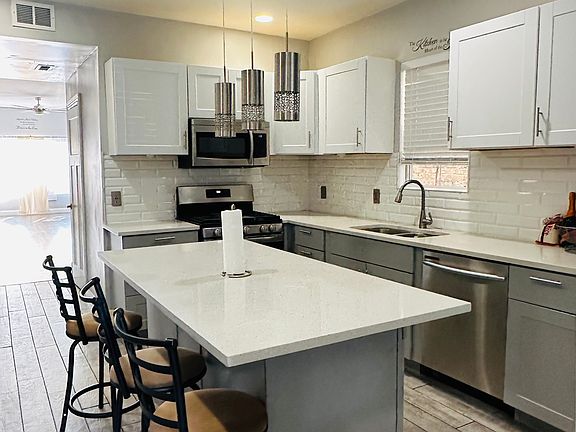 2nd image of 1836 N Central Park Ave APT 1
