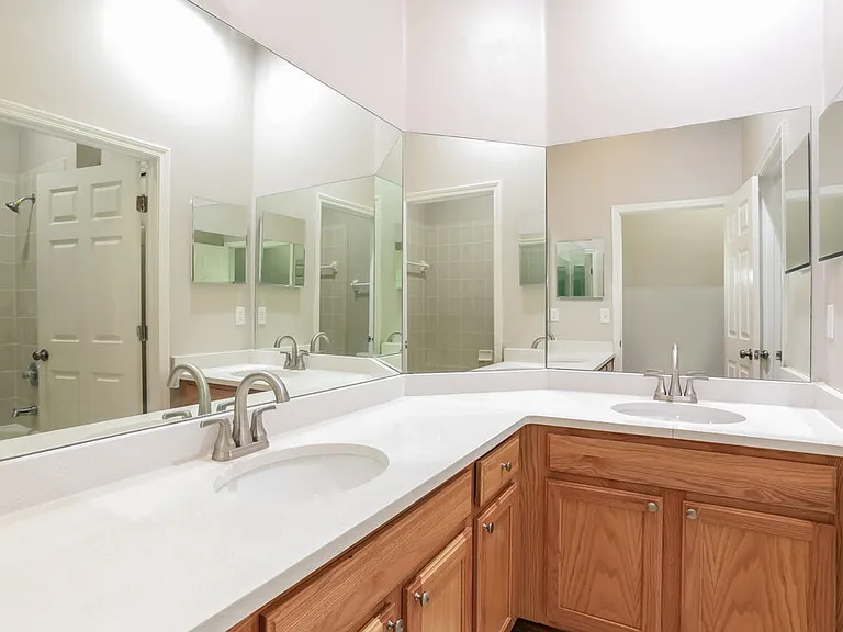 9446 Maidstone Mill Dr E — Photo 14