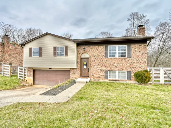 374 Knollwood Dr, Highland Heights, KY 41076