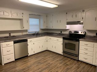 109 Main St, Pangburn, AR 72121