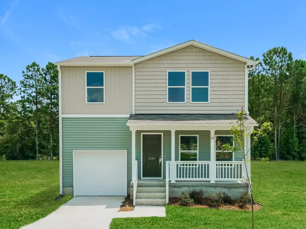 2201 Samuel Ln, Tarboro, NC 27886