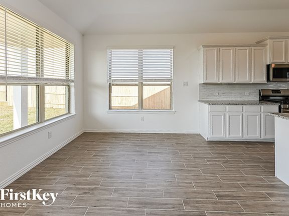 4th image of 9611 Pleasant Way