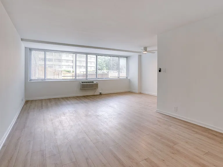 The Rittenhouse — Photo 2