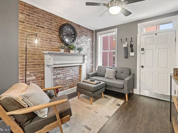 3rd image of 30 S Court St