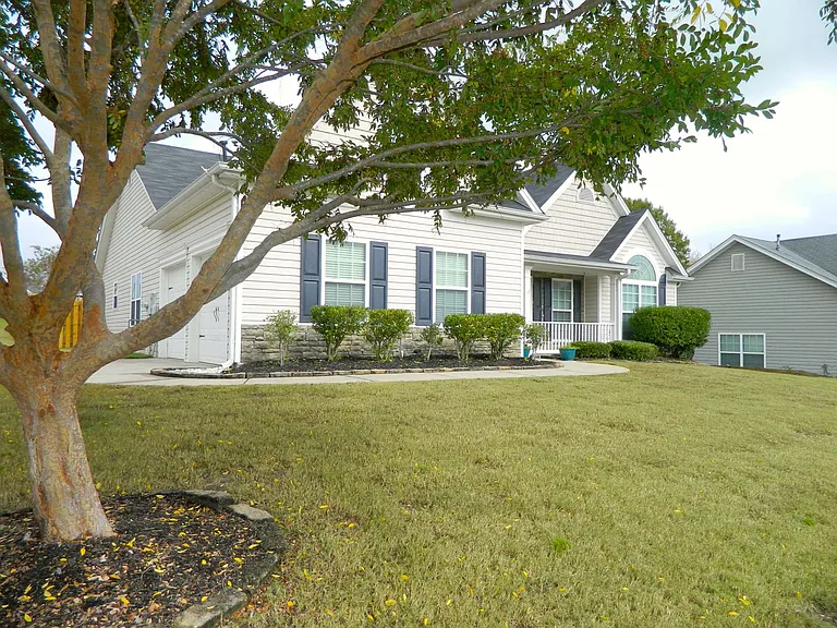 532 Sweet Meadow Dr — Photo 5