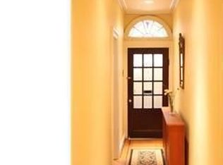 613 S 9th St, Philadelphia, PA 19147
