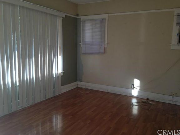 3rd image of 1015 N F St