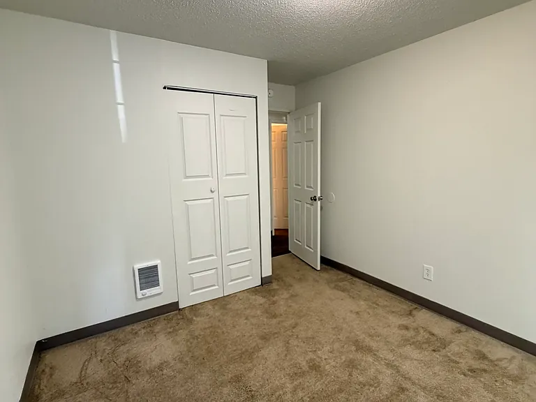9457 N Bristol Ave #2 — Photo 10