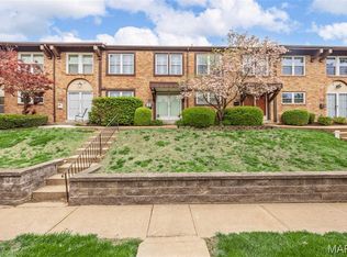 11973 Villa Dorado Dr, Saint Louis, MO 63146