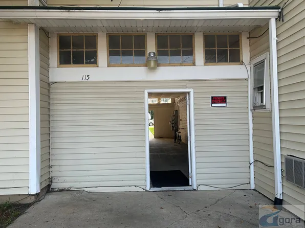 115 Sycamore St APT C, Brookville, OH 45309