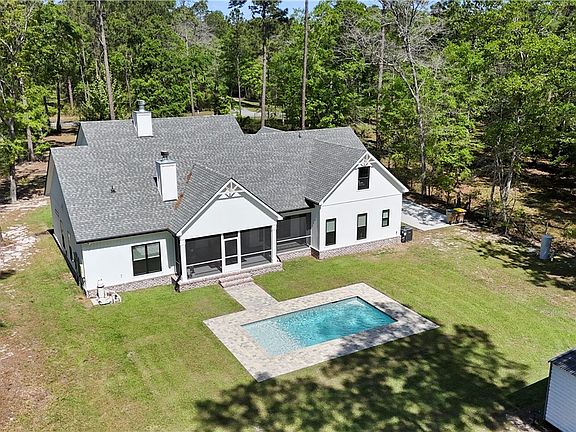 3rd image of 364 Long Pond Road