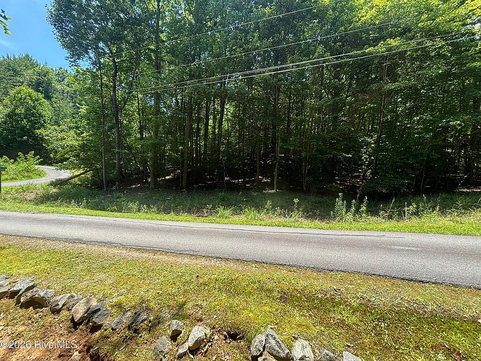 1st image of 51 Pine Cove Lane
