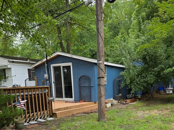 39 N Shore Dr, Monroeville, NJ 08343