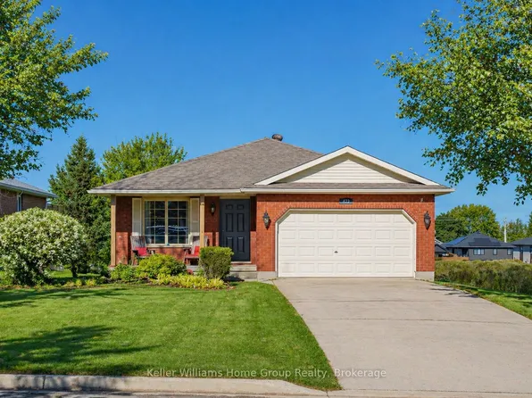 423 King St E, Wellington North, ON N0G 2L2