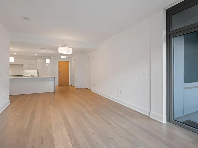 9 Avenue At Port Imperial #921 — Photo 6