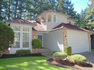 4801 Heritage Ln, Lake Oswego, OR 97035