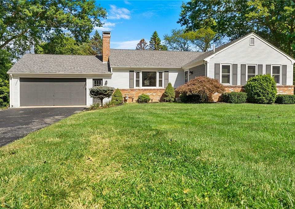 61 Donald Lewis Dr, Seekonk, MA 02771 Zillow