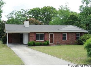 3705 Applegate Rd, Hope Mills, NC 28348