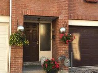 13 Portneuf Ct, Toronto, ON M5A 4E4