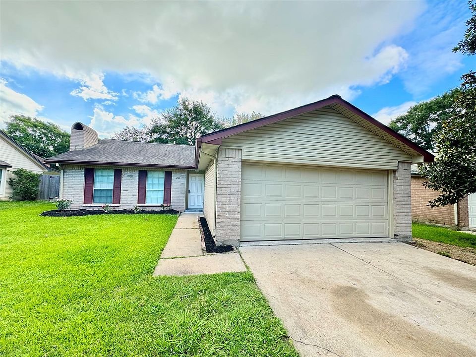 1st image of 2511 Maple Tree Ct