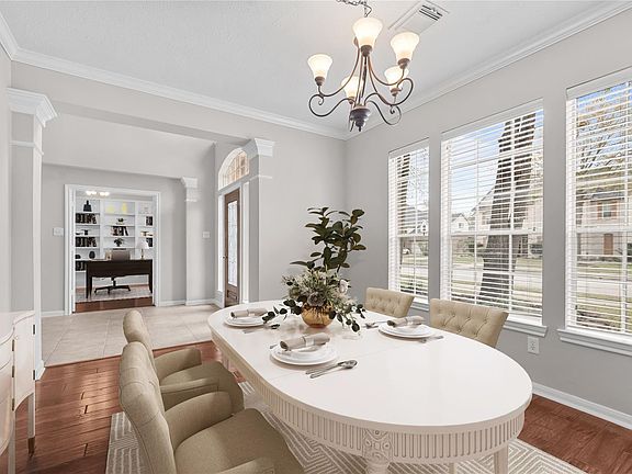 4th image of 25510 Cedar Springs Pl