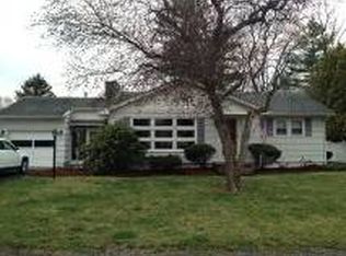 119 Rose Ln, Matamoras, PA 18336