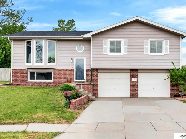 3434 Timber Ridge Cir, Lincoln, NE 68522