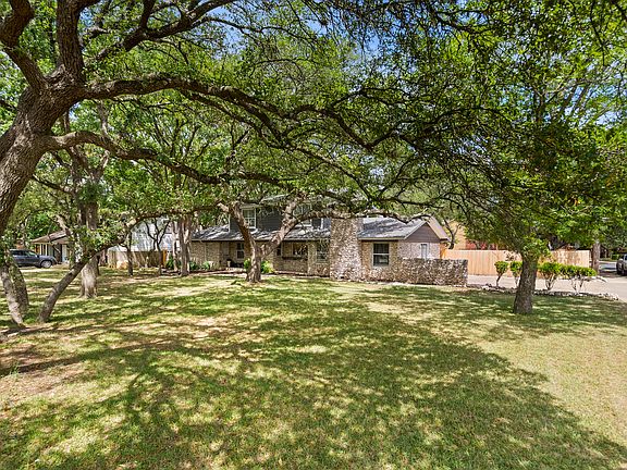 2nd image of 10108 Hidden Meadow Dr