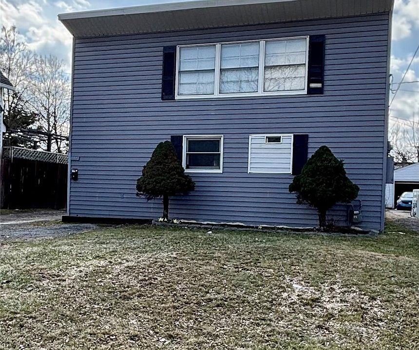 1st image of 11227 Kensington Ave