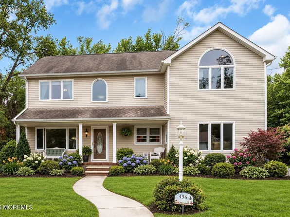 496 Elizabeth Street, Oakhurst, NJ 07755