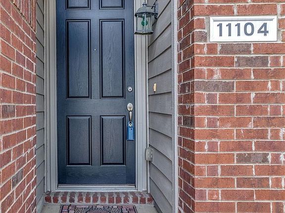 3rd image of 11104 Whispering Brook Ln