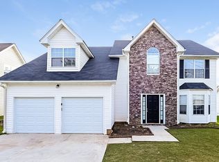 4305 Ward Bluff Dr, Ellenwood, GA 30294