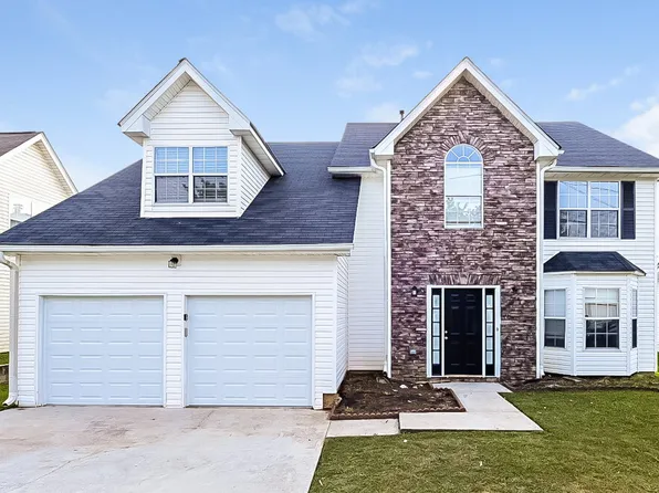 4305 Ward Bluff Dr, Ellenwood, GA 30294