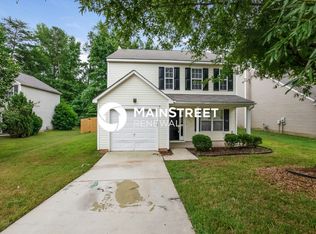 7929 Bristle Ln, Charlotte, NC 28214