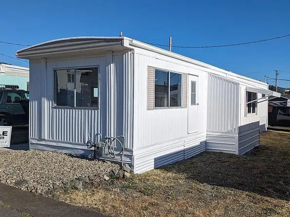 2071 NE Stephens St, Roseburg, OR 97470