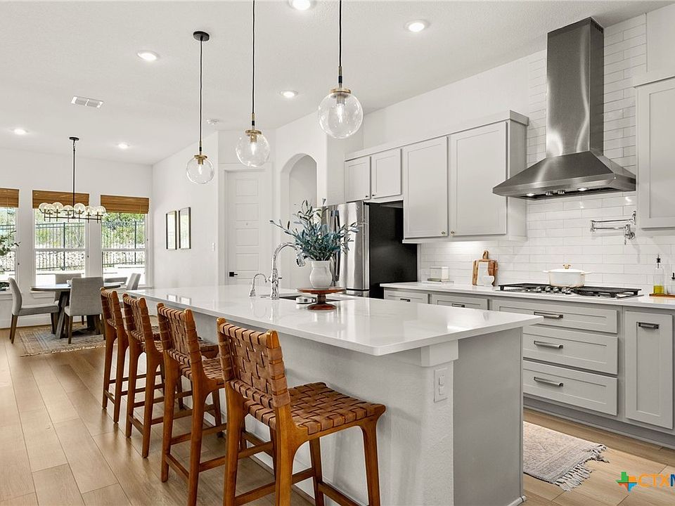 685 Treetop Pass, New Braunfels, TX 78130 | Zillow