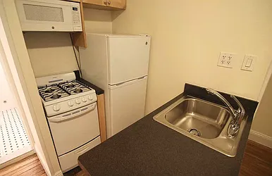 Rented by Living New York